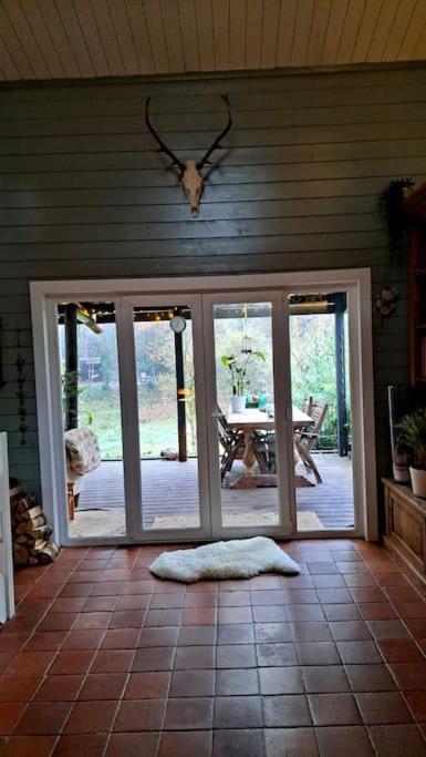Comfortable Chalet In A Unique Location In Forest Essen Exteriör bild