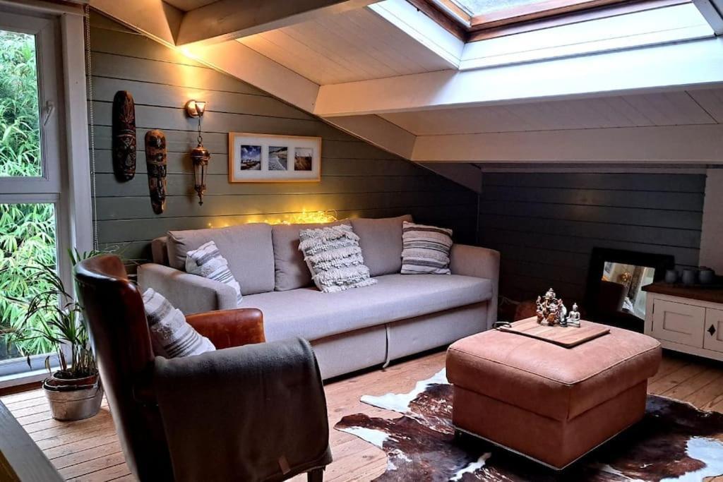 Comfortable Chalet In A Unique Location In Forest Essen Exteriör bild