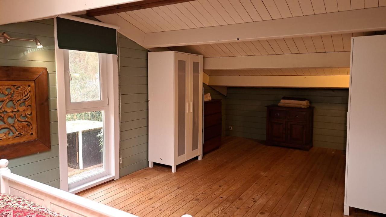 Comfortable Chalet In A Unique Location In Forest Essen Exteriör bild
